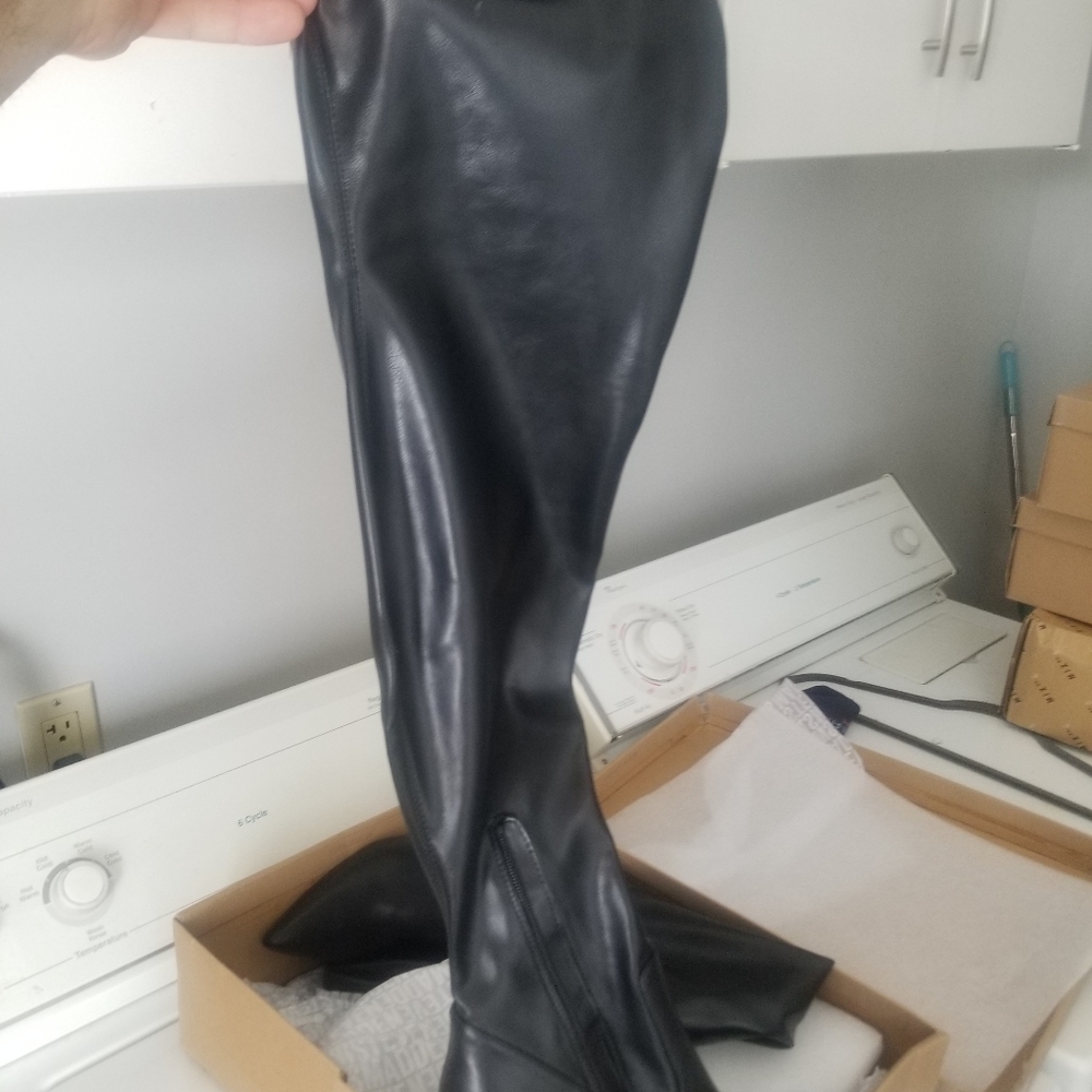 STEVE MADDEN BOOTS SZ 11 👠🎊